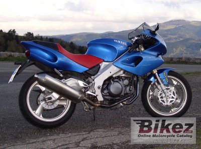 1996 Yamaha SZR 660 photo